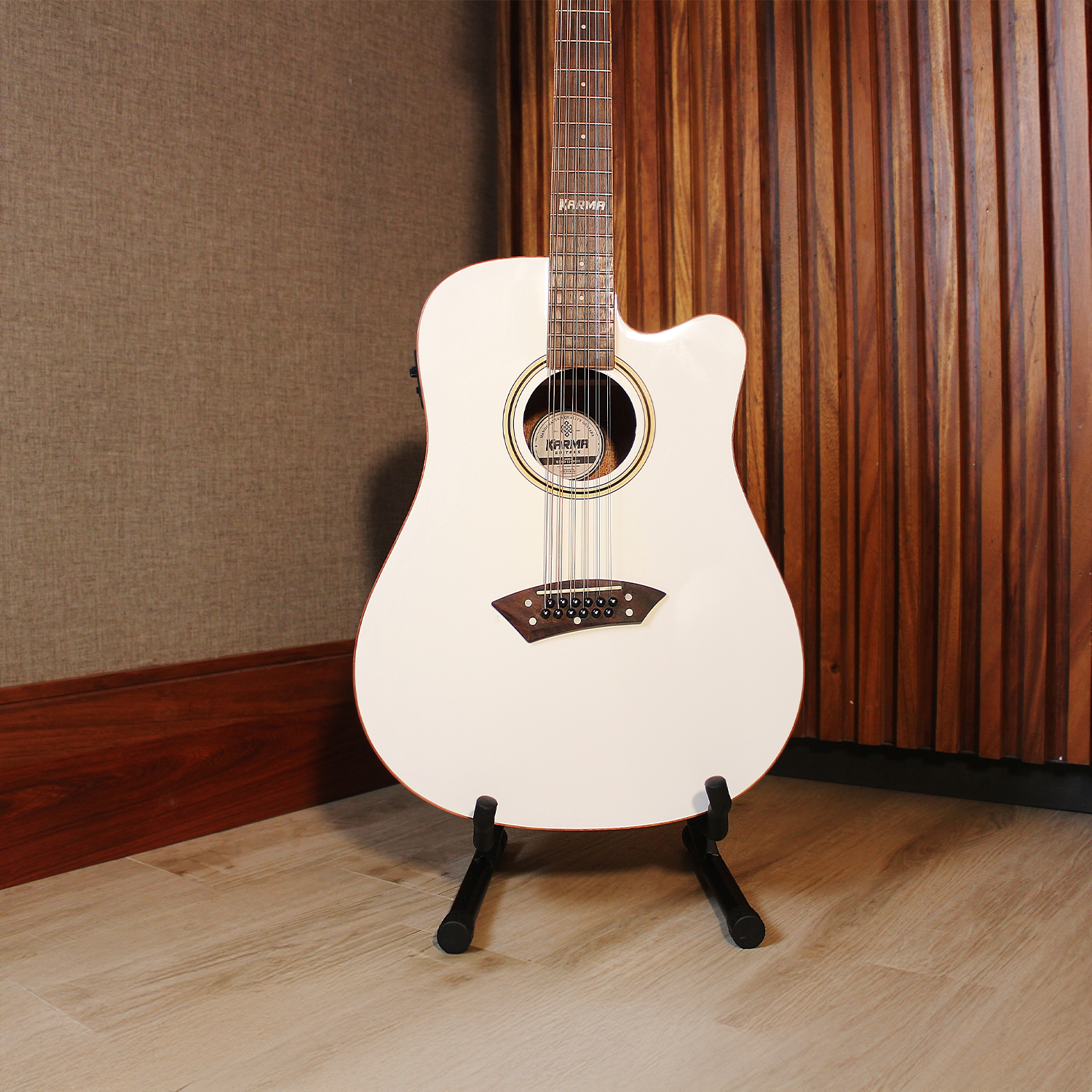 ENSO 12-WHI + ESTUCHE RÍGIDO