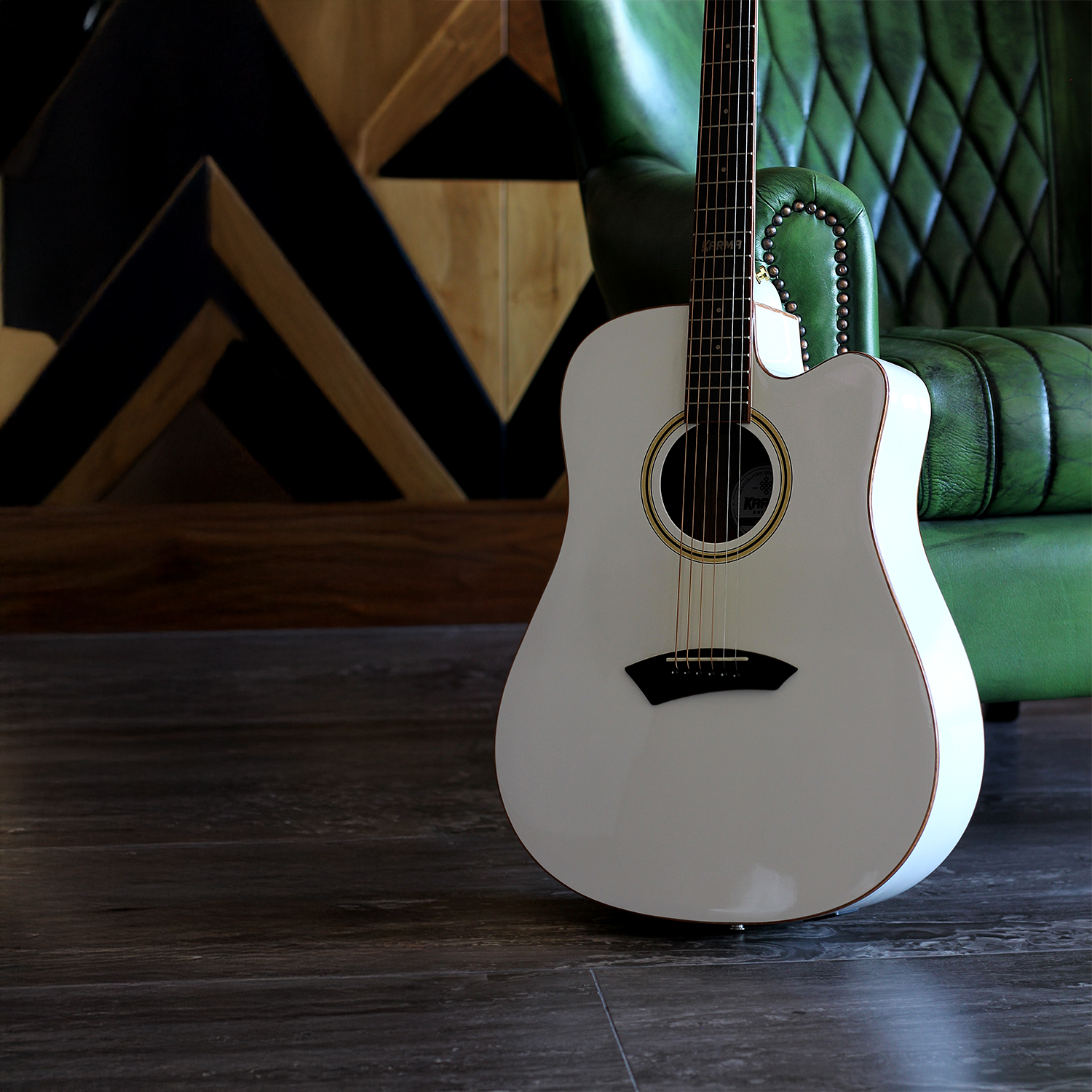 ENSO 6-WHI + ESTUCHE RÍGIDO