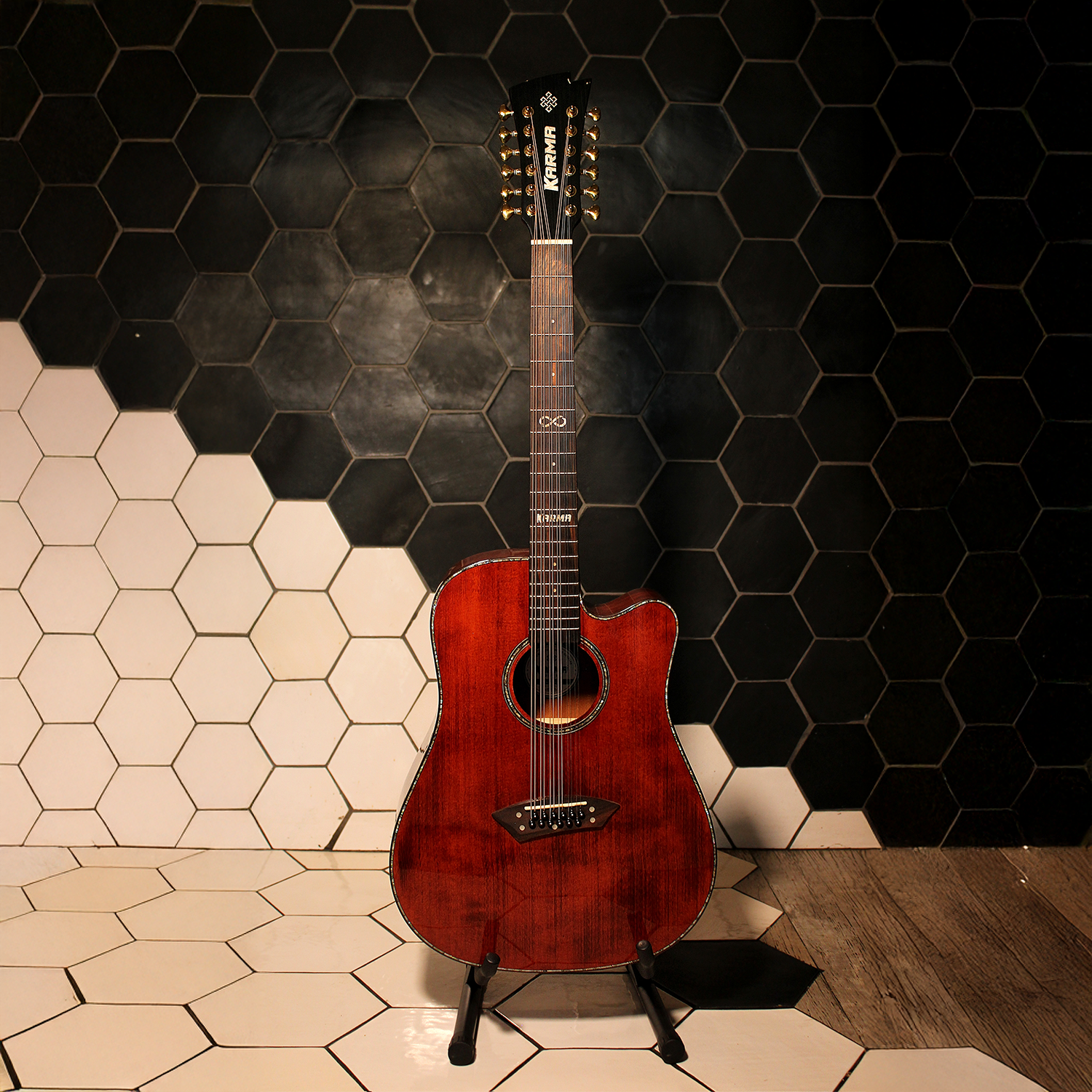 INFINITY 12-BUR + ESTUCHE RÍGIDO | (Left-Handed)