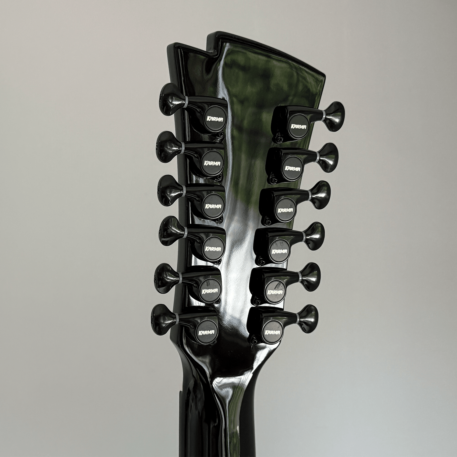 SPIRIT 12 - BLK 🔥 PRE - VENTA - Karma Guitars, Inc.