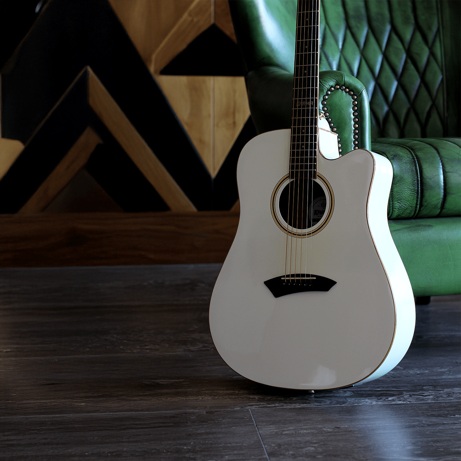 ENSO 6 - WHI + ESTUCHE RÍGIDO | (Left - Handed) - Karma Guitars, Inc.