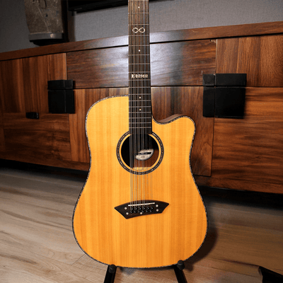 INFINITY 12 - NAT + ESTUCHE RÍGIDO | (Left - Handed) - Karma Guitars, Inc.