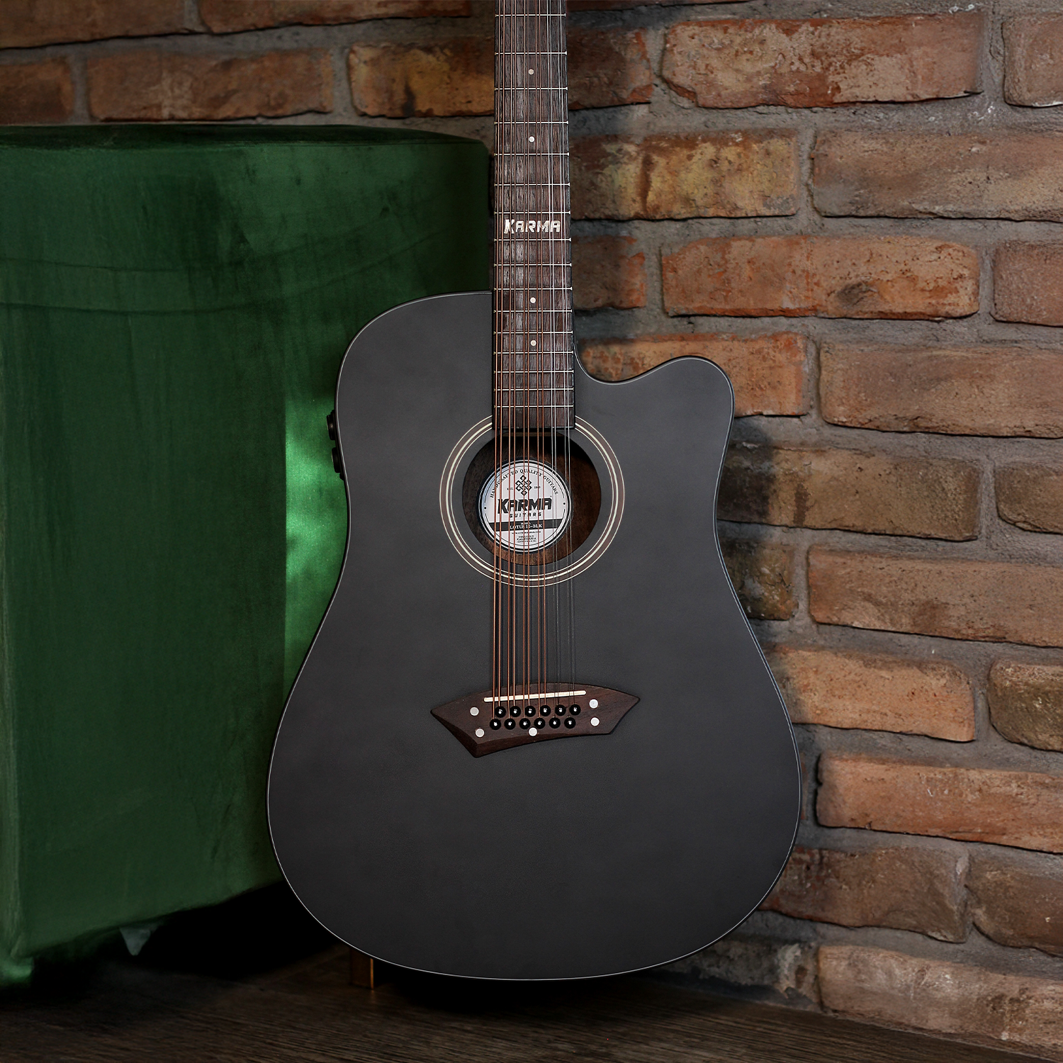 LOTUS 12-BLK | (Para Zurdos)