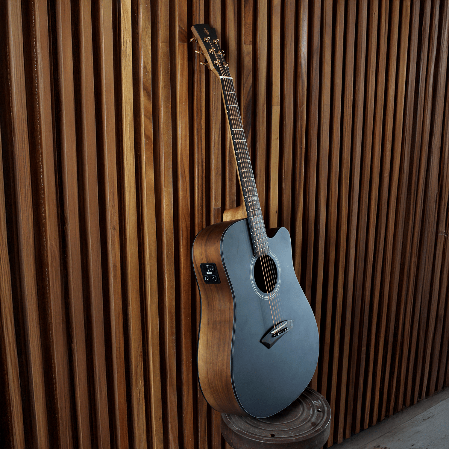 LOTUS 6 - BLK | (Left - Handed) - Karma Guitars, Inc.