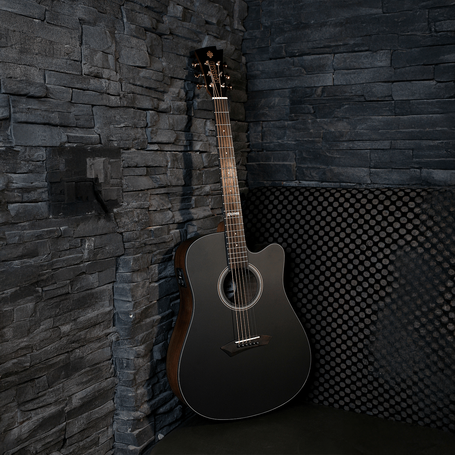 LOTUS 6 - BLK | (Left - Handed) - Karma Guitars, Inc.